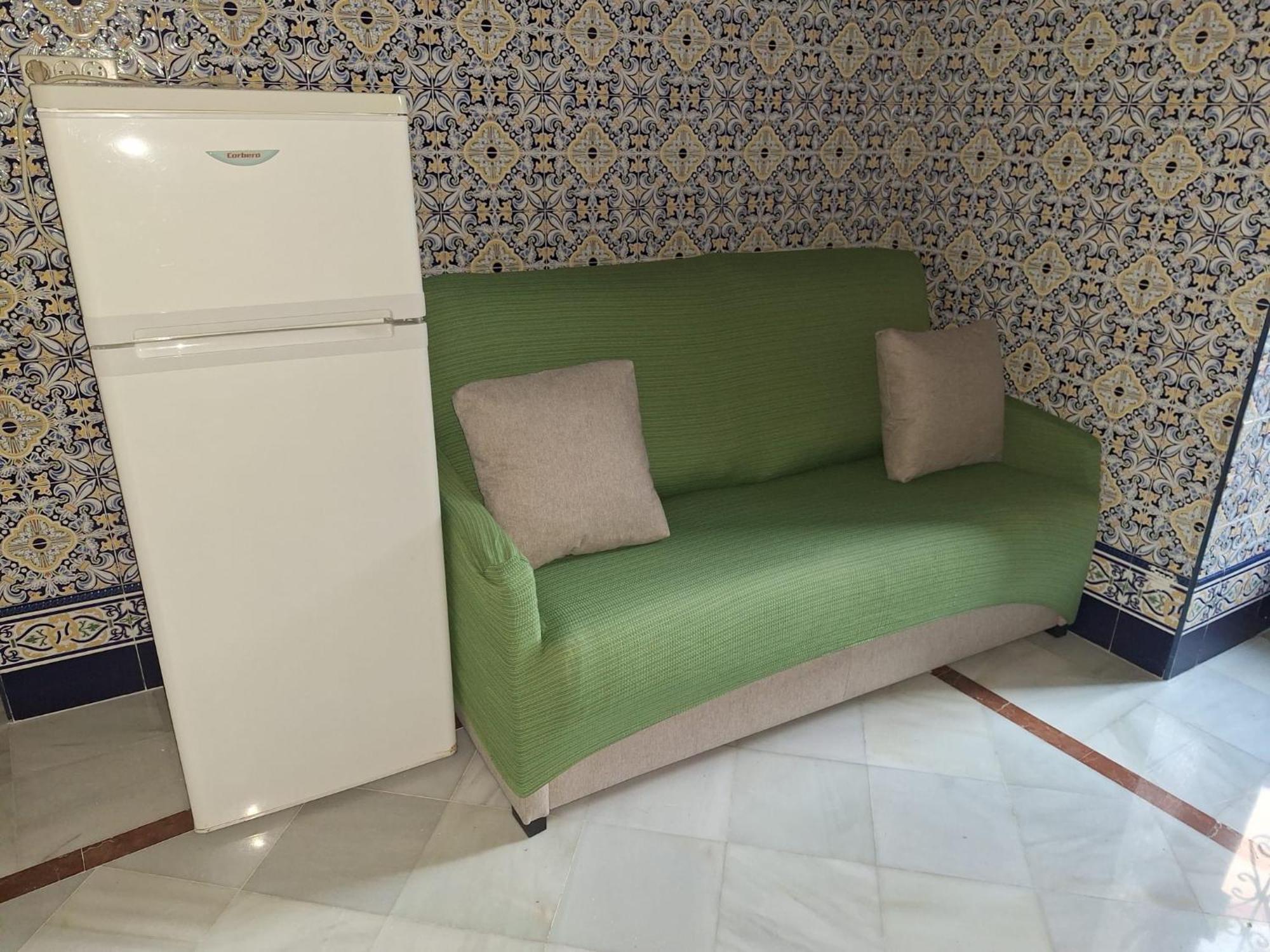 Apartamento Plaza San Roman เซบีญา ภายนอก รูปภาพ